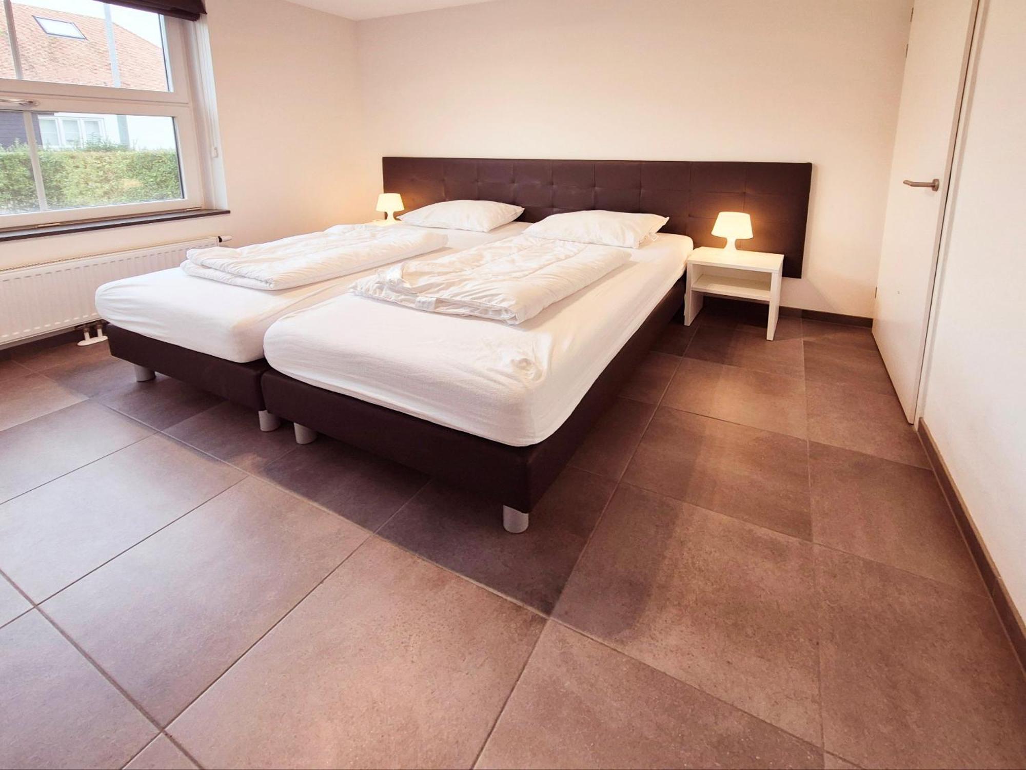 Vakantiehuis Zwanebloem 2 *
